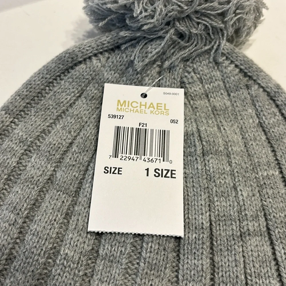 MICHAEL Michael Kors keep warm